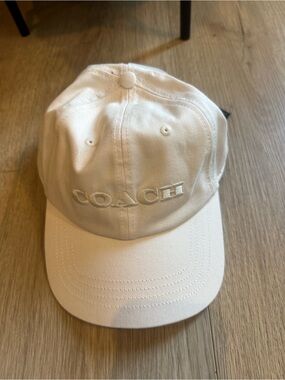 COACH Embroidered Logo White Baseball Cap